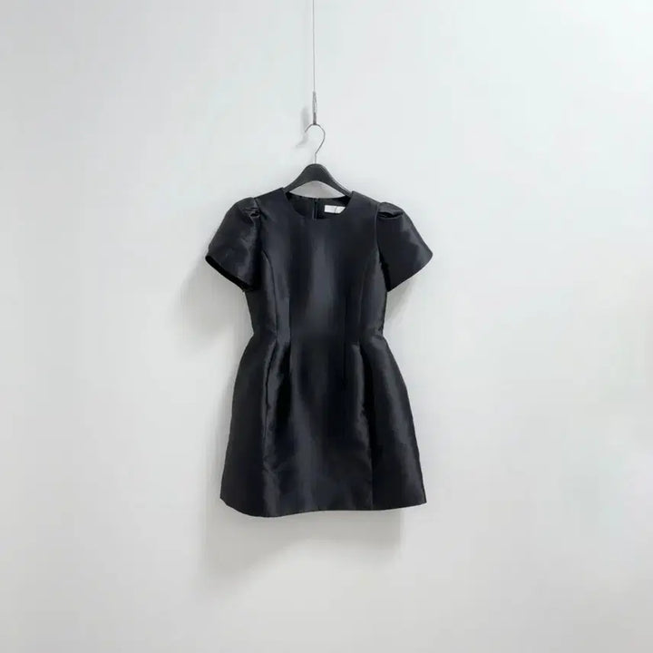 [BUNJANG] 11AM Puff Mini Dress / 11Am 퍼프 미니 원피스