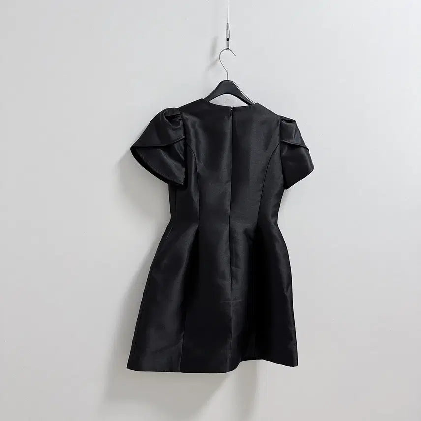 [BUNJANG] 11AM Puff Mini Dress / 11Am 퍼프 미니 원피스