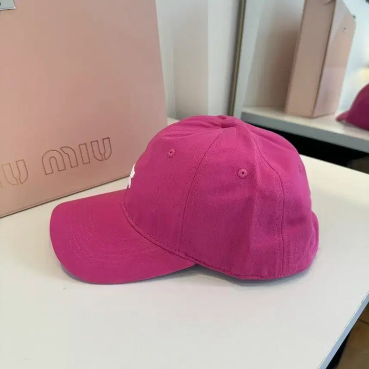 [SOLD OUT] 미우미우 핑크 볼캡 모자