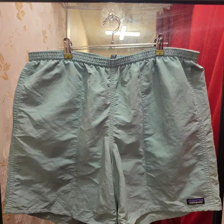 [SOLD OUT] 7/47 파타고니아 반바지 민트색 XL