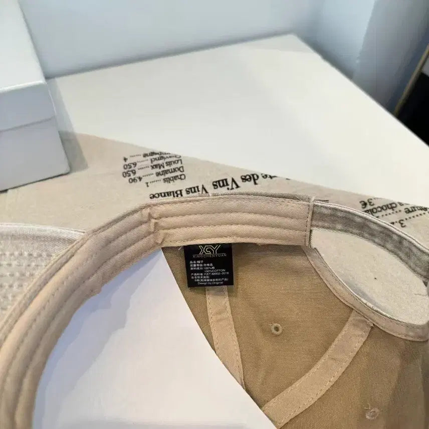 [SOLD OUT] 루이비통 스타일 빈티지 볼캡