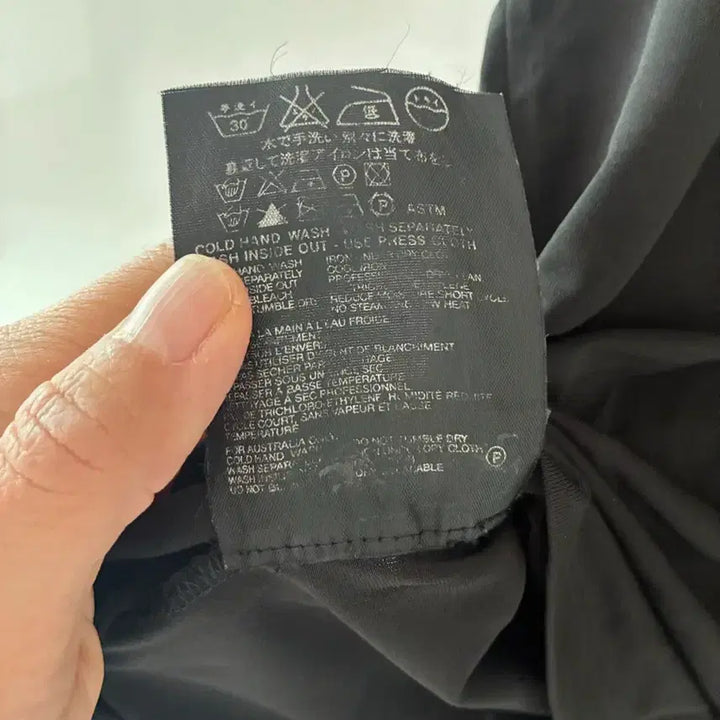 [SOLD OUT] Prada Sport 프라다 블랙 스트레치 반팔 탑