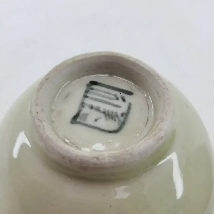 [BUNJANG] Antique Celadon Porcelain Teacup Set / 도자기 찻잔 2개 세트 연한 그린색