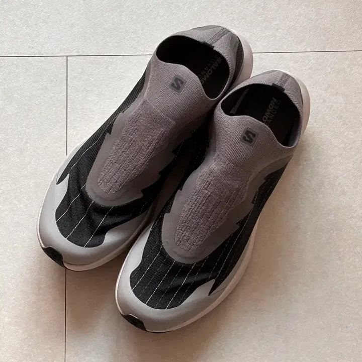 [BUNJANG] Salomon ADV Pulsar Reflective Slip-On Sneakers / 살로몬 ADV 펄사 리플렉티브 슬립온 새상품 280 그레이 로즈