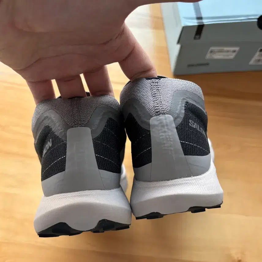 [BUNJANG] Salomon ADV Pulsar Reflective Slip-On Sneakers / 살로몬 ADV 펄사 리플렉티브 슬립온 새상품 280 그레이 로즈