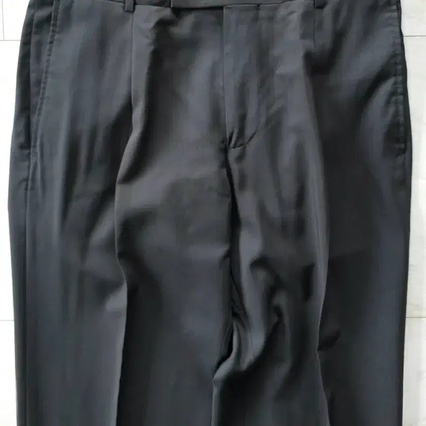 [SOLD OUT] 휴고보스 버진울 100% 남성 슬랙스.32인치