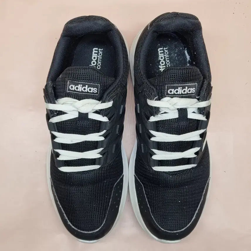 [BUNJANG] Adidas Black Running Shoes 250 / 아디다스 블랙 런닝화 250