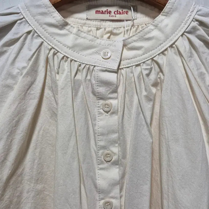 [BUNJANG] Marie Claire Butter Beige Shirt Blouse / (타임세일)(새상품)마리끌레르 버터색 셔츠 블라우스