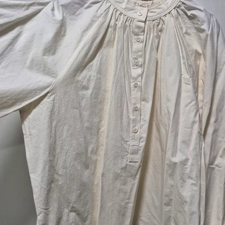 [BUNJANG] Marie Claire Butter Beige Shirt Blouse / (타임세일)(새상품)마리끌레르 버터색 셔츠 블라우스