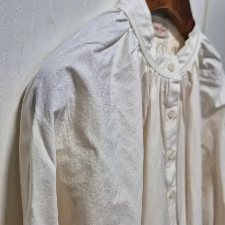 [BUNJANG] Marie Claire Butter Beige Shirt Blouse / (타임세일)(새상품)마리끌레르 버터색 셔츠 블라우스