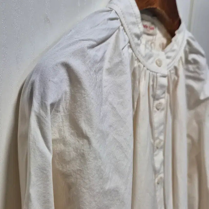 [BUNJANG] Marie Claire Butter Beige Shirt Blouse / (타임세일)(새상품)마리끌레르 버터색 셔츠 블라우스
