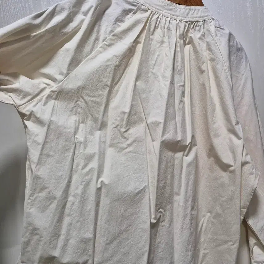 [BUNJANG] Marie Claire Butter Beige Shirt Blouse / (타임세일)(새상품)마리끌레르 버터색 셔츠 블라우스