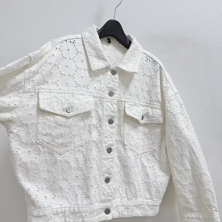 [BUNJANG] Benetton Cotton Denim Jacket / 베네통 펀칭 코튼 데님 자켓