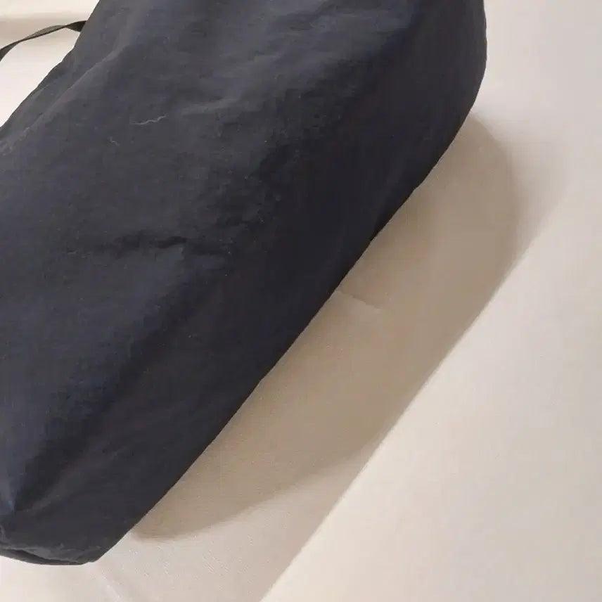 [BUNJANG] Mandarina Duck Fabric Shoulder Bag / 만다리나덕 가방