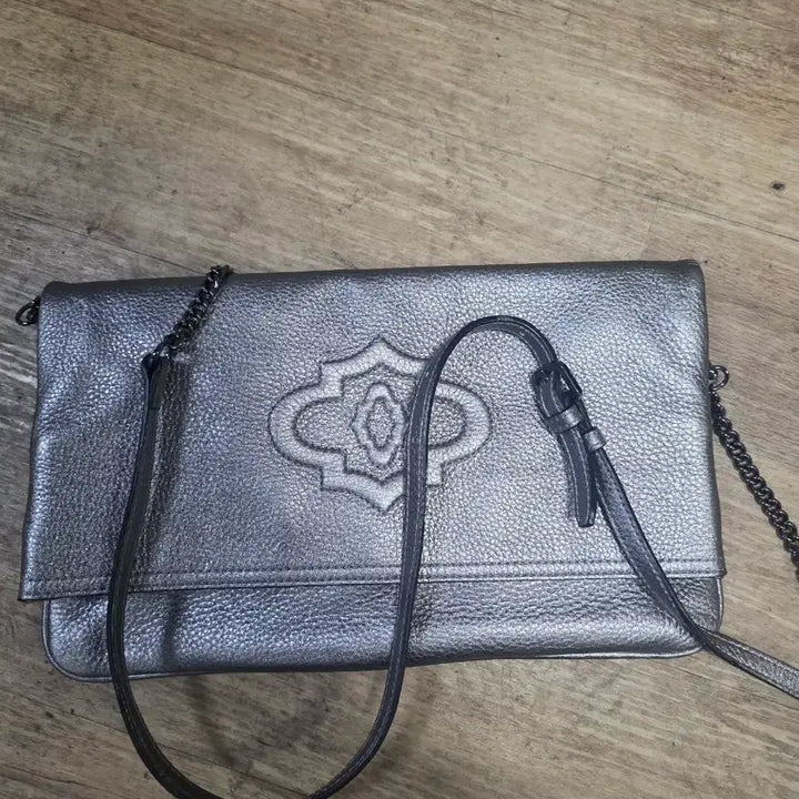 [BUNJANG] Oryany Silver Chain Shoulder Bag/Clutch / 오야니 실버 체인 숄더백 겸 클러치