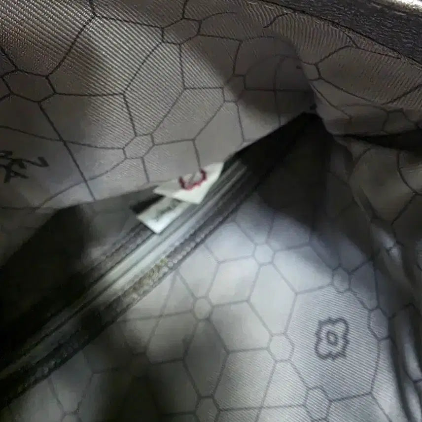 [BUNJANG] Oryany Silver Chain Shoulder Bag/Clutch / 오야니 실버 체인 숄더백 겸 클러치