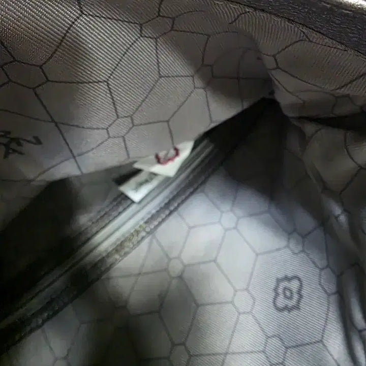 [BUNJANG] Oryany Silver Chain Shoulder Bag/Clutch / 오야니 실버 체인 숄더백 겸 클러치