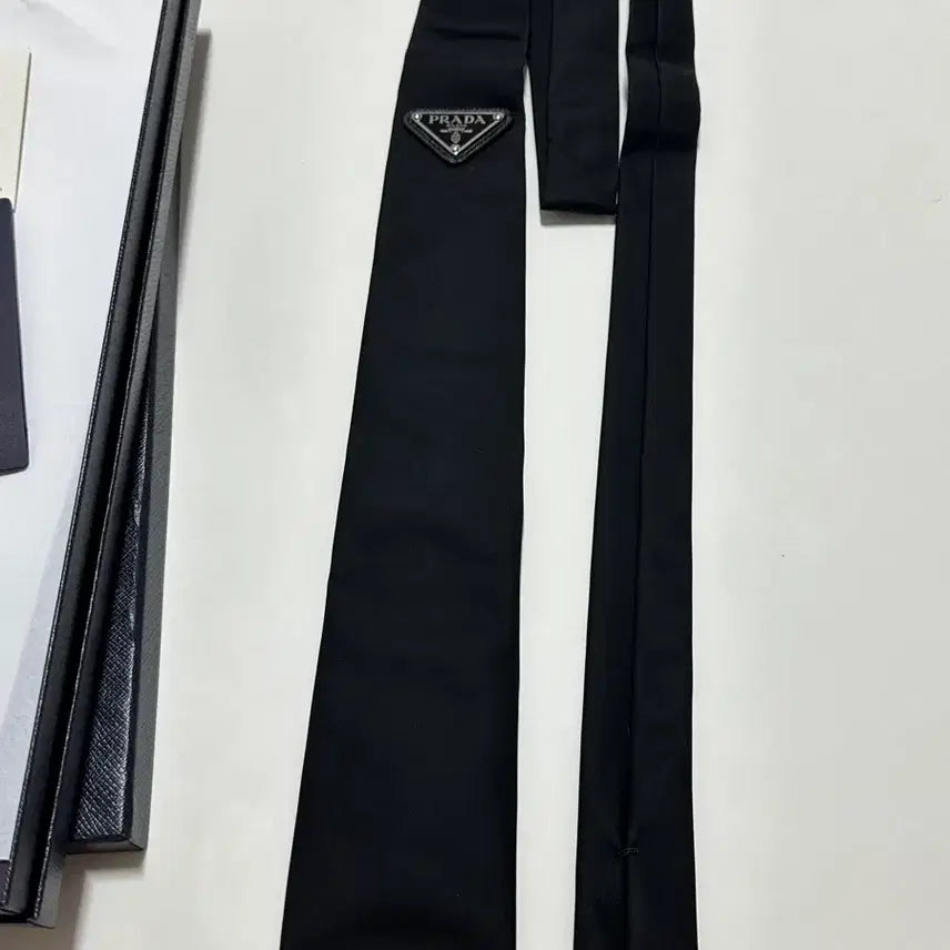 [SOLD OUT] 프라다 넥타이