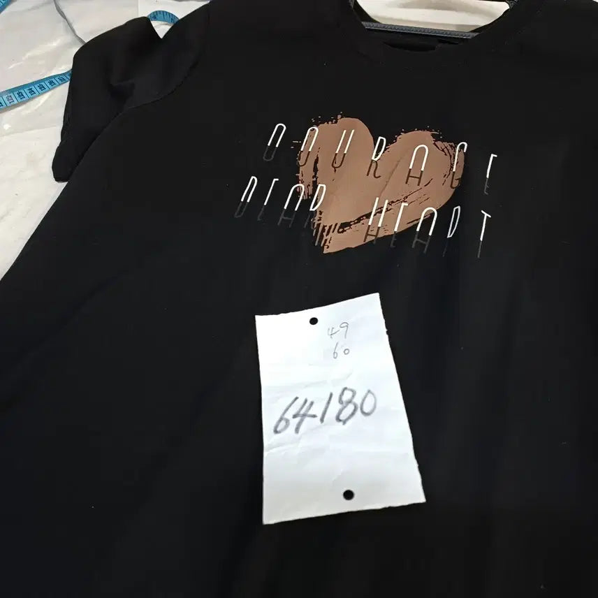 [BUNJANG] Black Heart Print Short Sleeve T-shirt / 블랙 하트 프린팅 반팔 티셔츠90사이즈 여름   64180