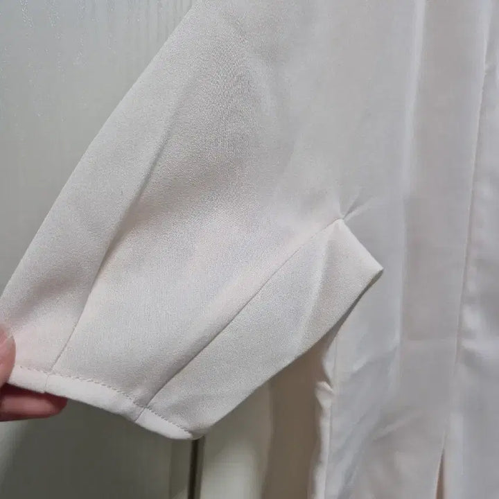 [BUNJANG] Day Ivory Pink Peplum Blouse / (타임세일)(새상품)Day  블라우스 페플럼 아이보리핑크 반팔