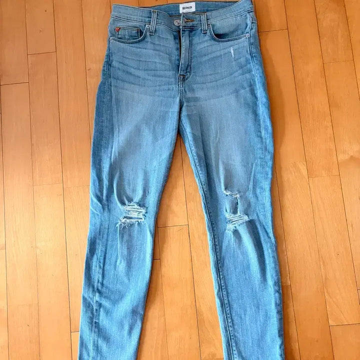 [BUNJANG] Hudson High-Waisted Jeans 28 / 허드슨 연청 하이웨이스트 청바지 28 데미지