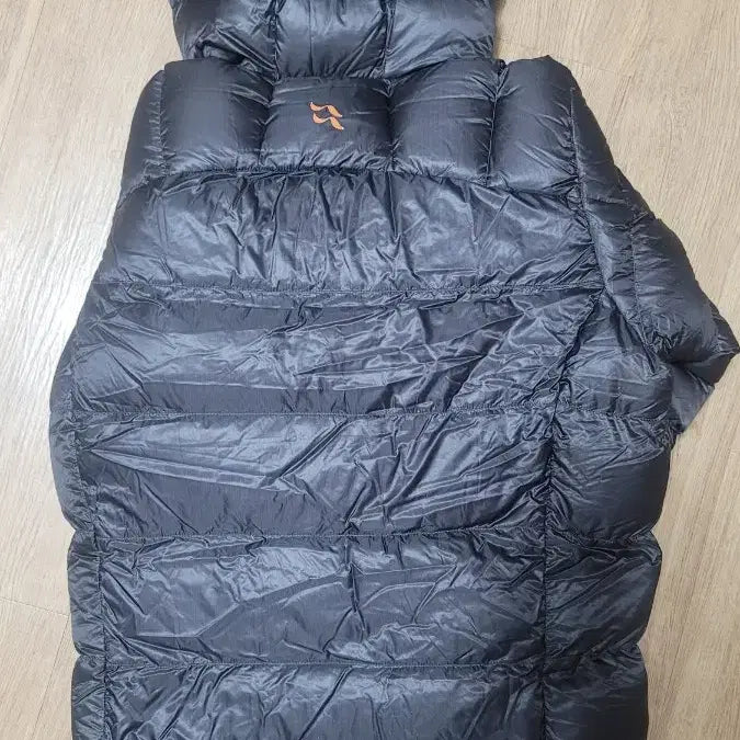 [SOLD OUT] rab 미틱울트라 M