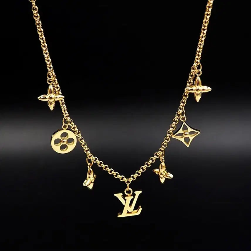 [SOLD OUT] 루이비통 플라워 참 목걸이 금장