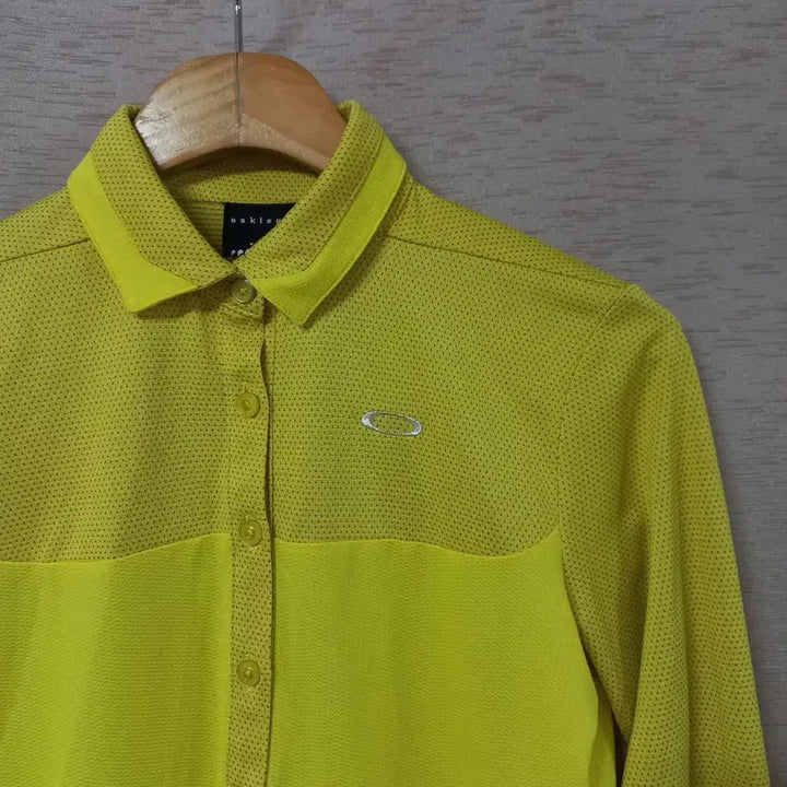 [BUNJANG] Oakley Patterned Polo Shirt (Women&