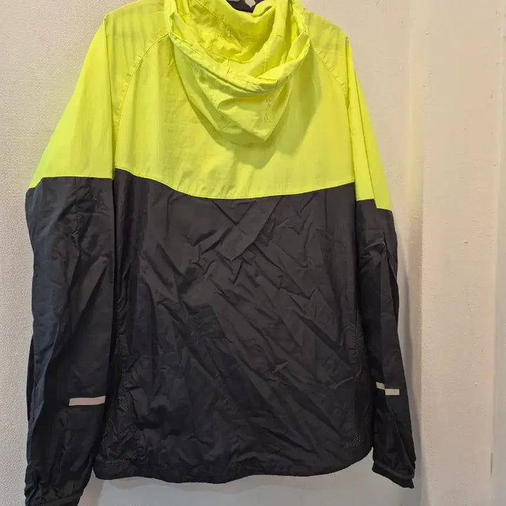 [BUNJANG] Nike Fluorescent Windbreaker Jacket / 나이키 형광 바람막이 자켓