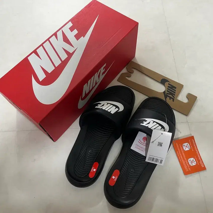 [SOLD OUT] 나이키 슬리퍼 280 새상품 풀박
