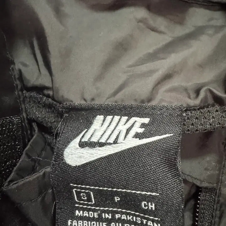 [BUNJANG] Nike Windbreaker Jacket (Size S) / 나이키 바람막이 자켓(S사이즈)