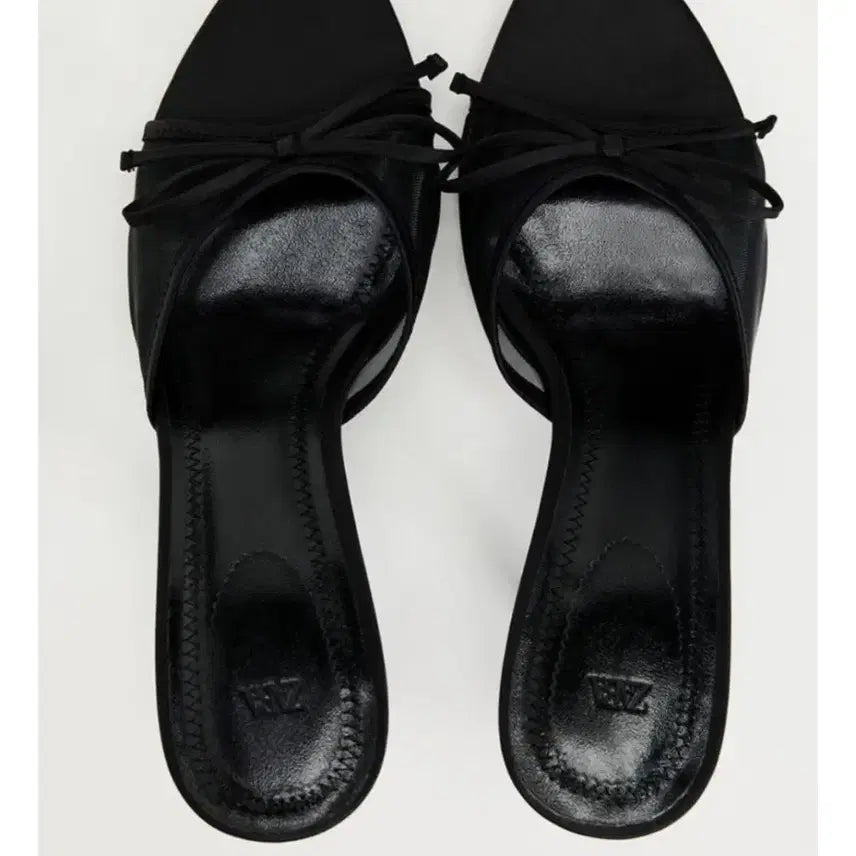[SOLD OUT] [1번입고 보관만한 새제품무방] 정가34,500원 세컨플레이스 여리핏 가