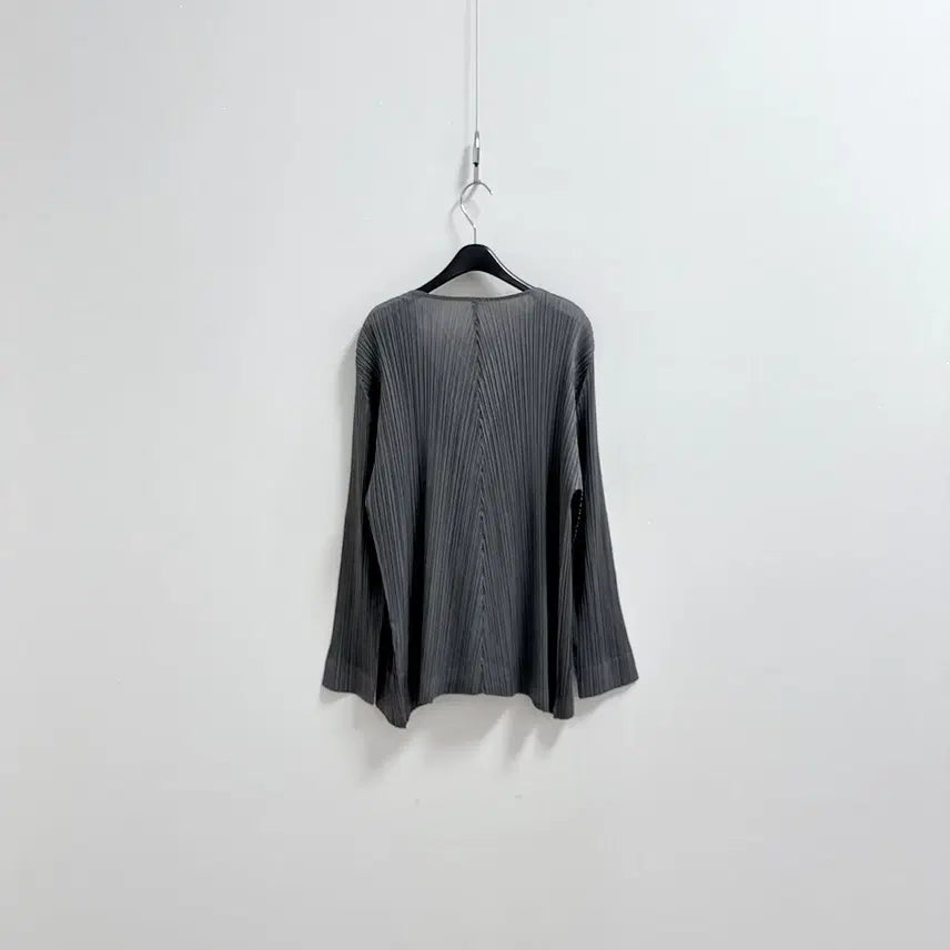 [SOLD OUT] 닥스 플리츠 가디건