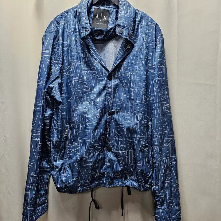 [BUNJANG] Armani Exchange Geometric Pattern Windbreaker Jacket / [A|X] 알마니 익스체인지 기하학 패턴 윈드브레이커 재킷