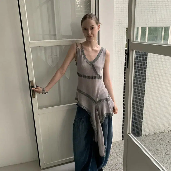 [BUNJANG] DKZ Patchwork Knit Tank Top / DKZ 언발 레이스 레이어링 패치워크 니트 민소매 탑