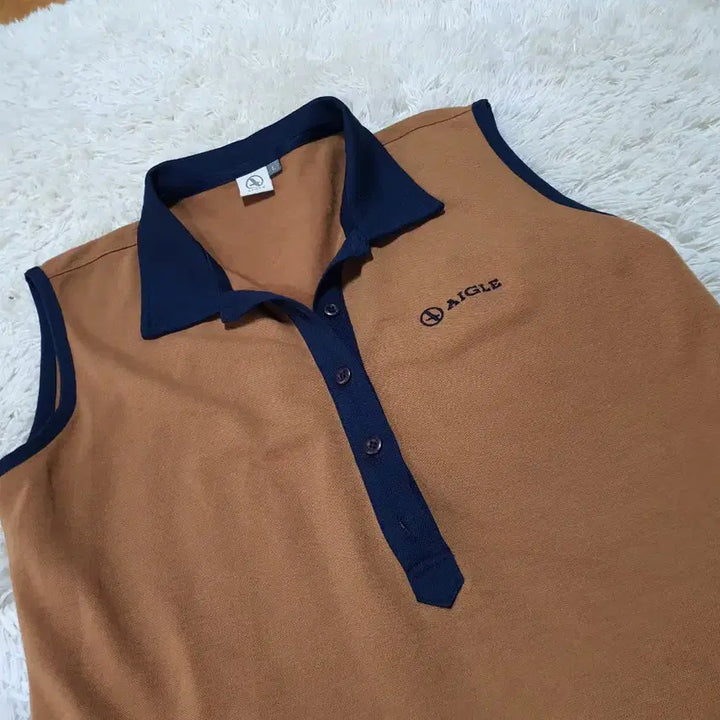[BUNJANG] AIGLE Brown Sleeveless Collar Dress / AIGLE 브랜드의 브라운 색상 민소매 카라 원피스예요L사이즈사진에서