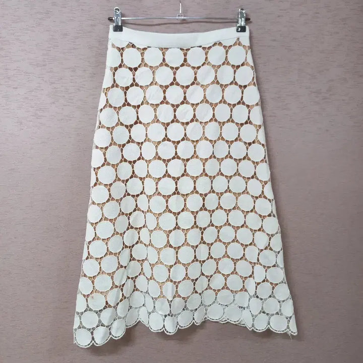 [SOLD OUT] B4-17/LEEGARDEN 화이트 스커트 여성