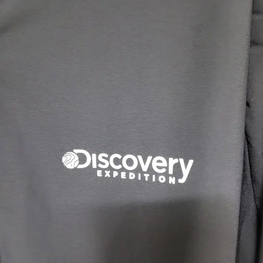 [BUNJANG] Discovery Expedition Black Windbreaker Jacket / 디스커버리 익스페디션 블랙 바람막이.260414