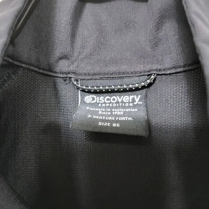 [BUNJANG] Discovery Expedition Black Windbreaker Jacket / 디스커버리 익스페디션 블랙 바람막이.260414