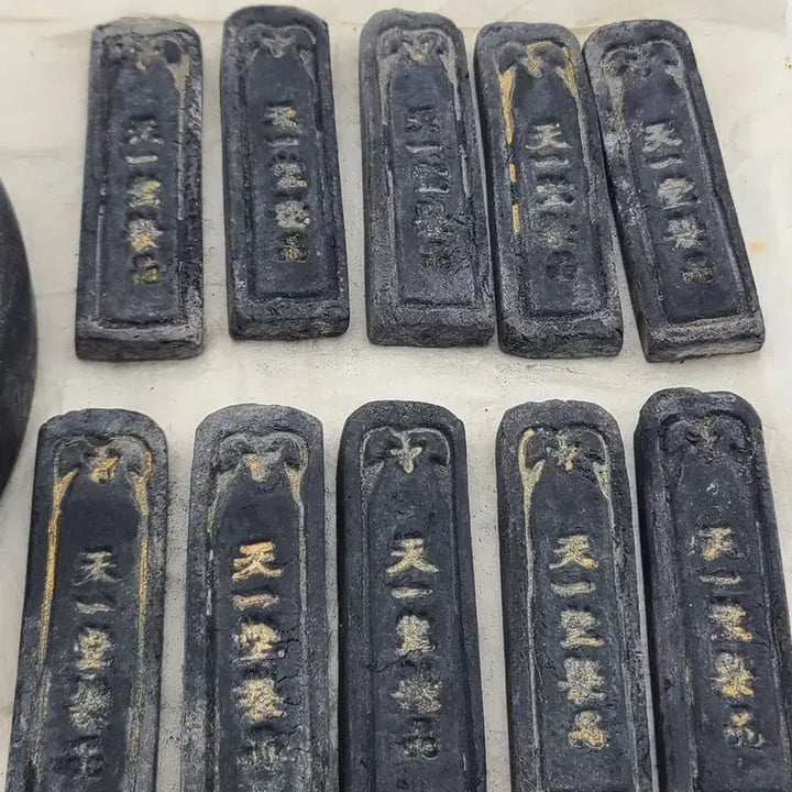 [BUNJANG] Antique Calligraphy Set (Ink Stone &amp; Ink) / 서예 문진 세트 (먹돌 &amp; 먹)