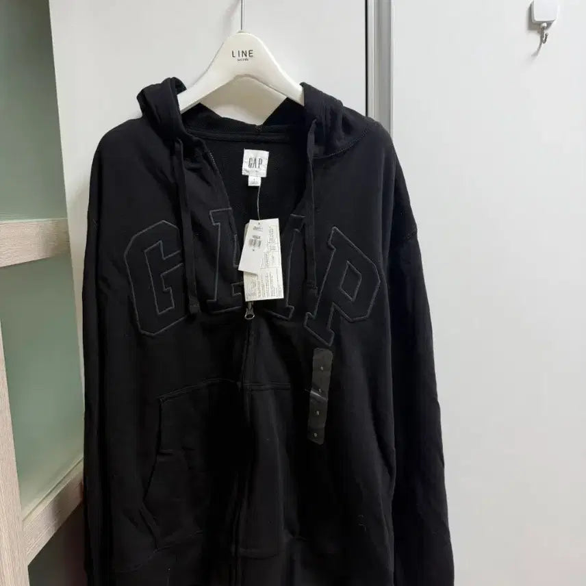 [SOLD OUT] [택있는 새제품]정가 11만5천원 Gap정품 헤리티지 로고 집업 스웨트셔