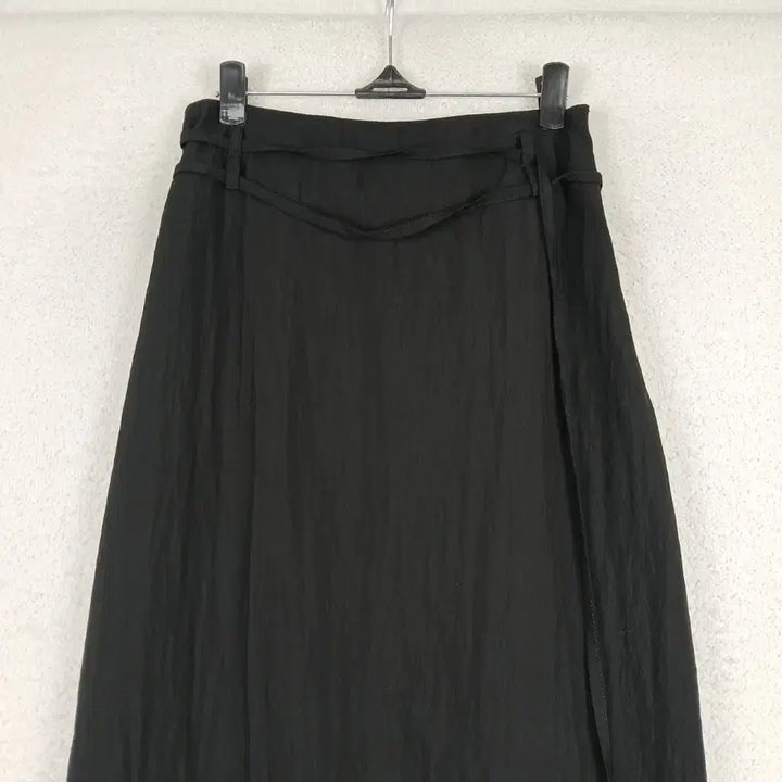 [SOLD OUT] 여성 블랙 밴딩 롱 스커트 (F)