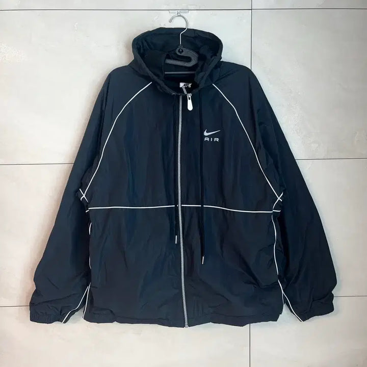 [SOLD OUT] 나이키 에어 풀 집 후드 우븐 바람막이 블랙 [L/100]