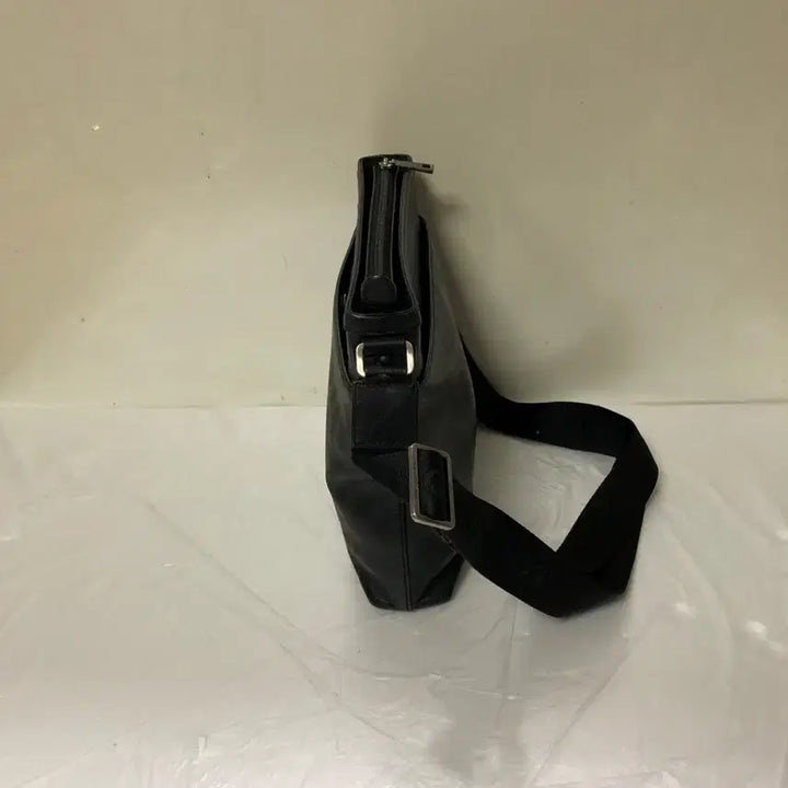 [BUNJANG] Louis Quatorze Cross Bag / 루이까또즈 크로스백@9985
