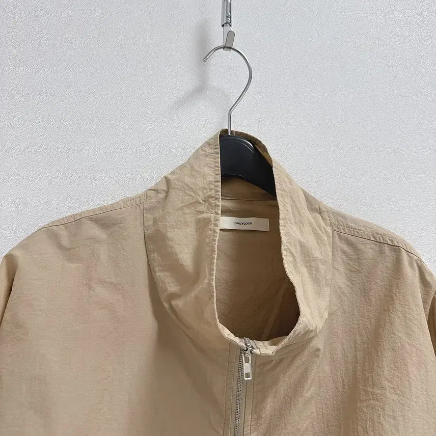 [SOLD OUT] 데일리룩 바스락 점퍼