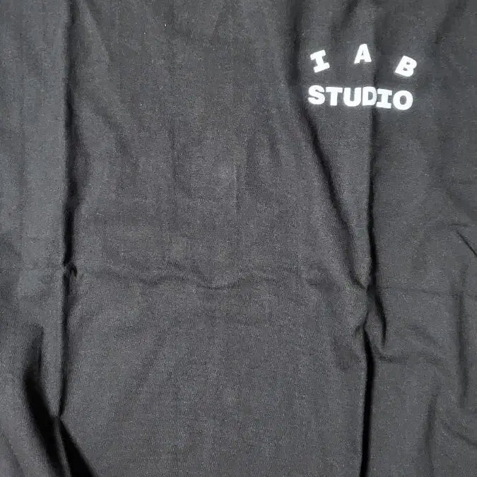 [BUNJANG] IAB Studio Black Lettering T-shirt / IAB STUDIO 검정색 티셔츠