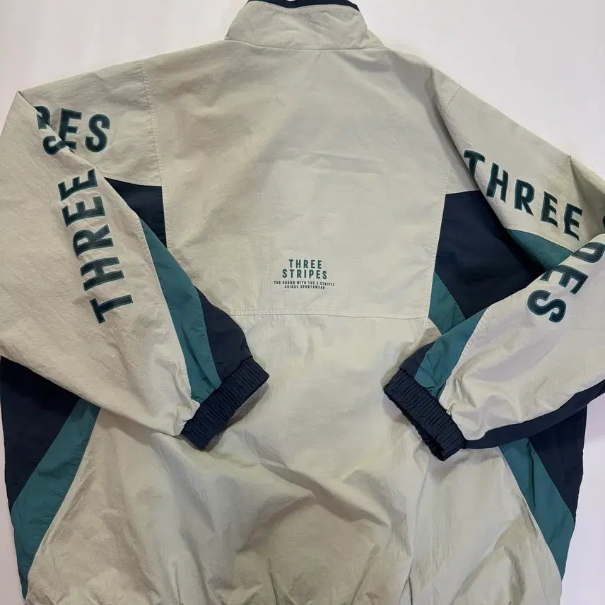 [SOLD OUT] 아디다스 바람막이 자켓(3XL 사이즈)