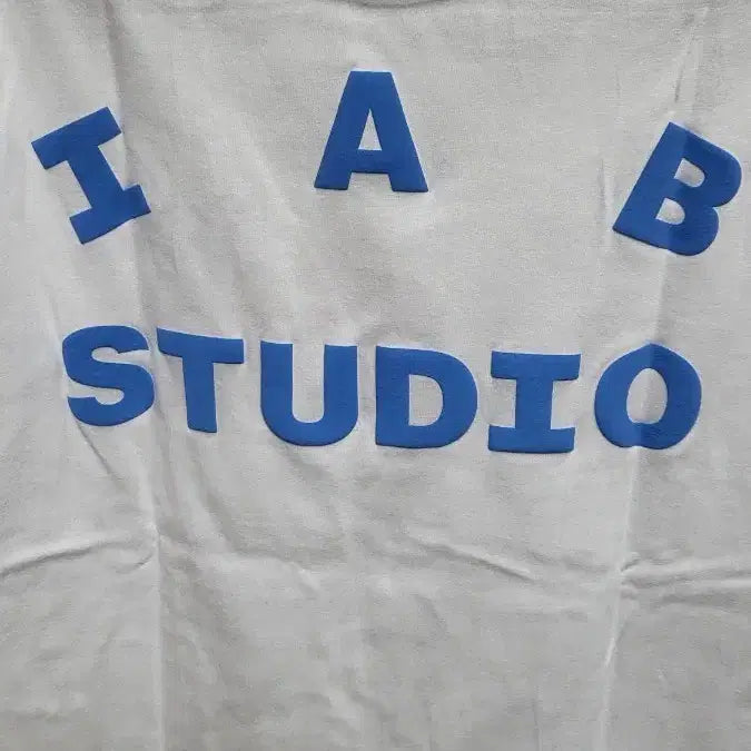 [BUNJANG] IAB Studio White T-Shirt / IAB Studio 흰색 반팔 티셔츠