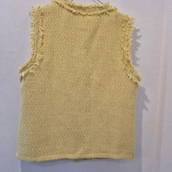 [BUNJANG] Jeavaryrara Yellow Tweed Pocket Vest / 제아바리라라 옐로우 트위드 포켓 조끼