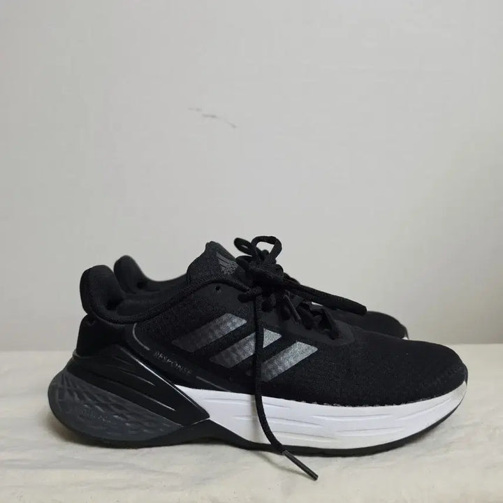 [BUNJANG] Adidas Response SR Running Shoes - 230mm / 230아디다스 리스폰스SR  -833